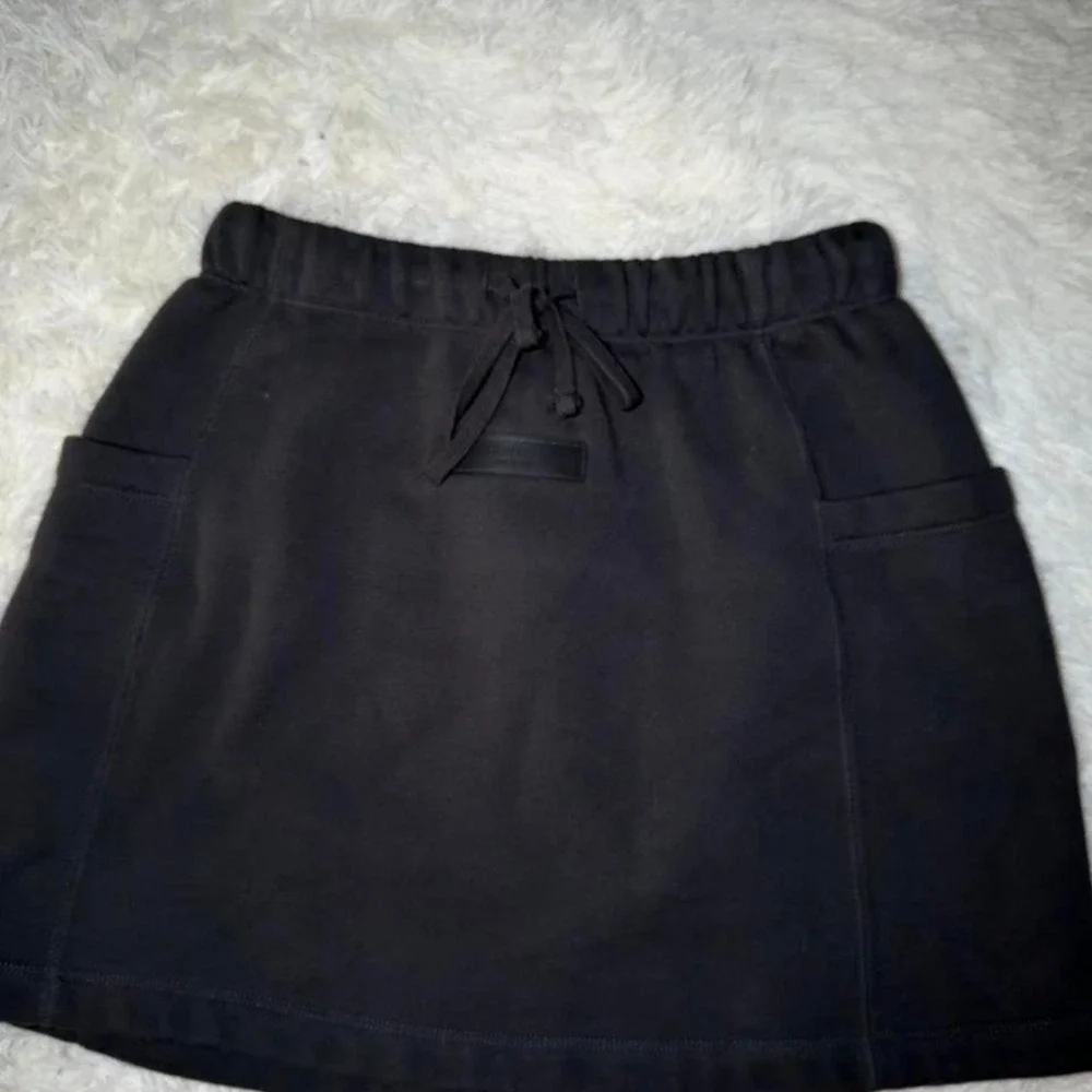 Fear of God Essentials Women's Fleece Skirt Iron Size XS